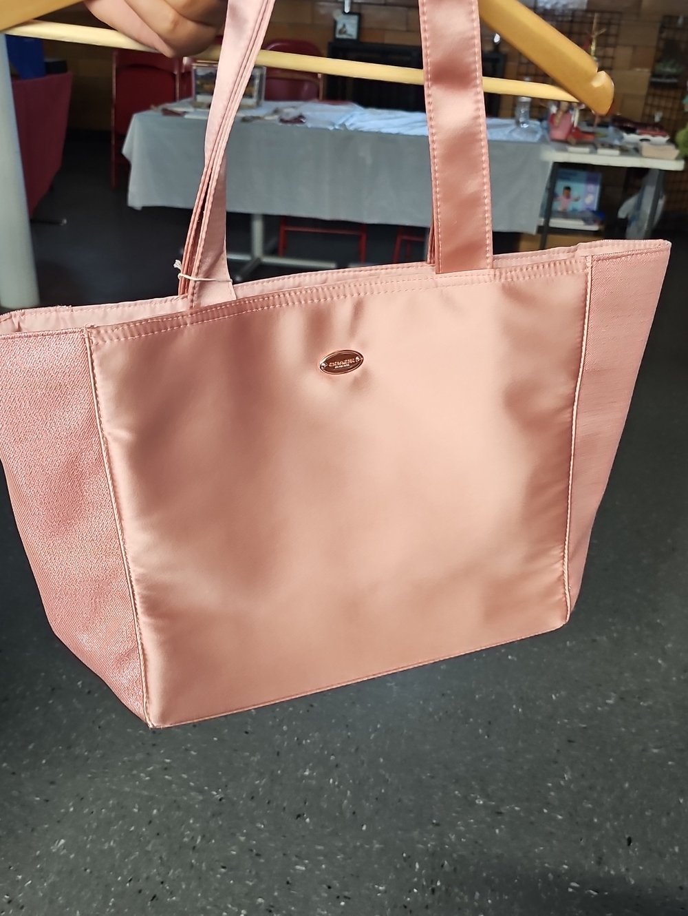 ✨ COACH Fragrance Limited Edition Pink Shimmer Tote Bag with Glitter Sides ✨